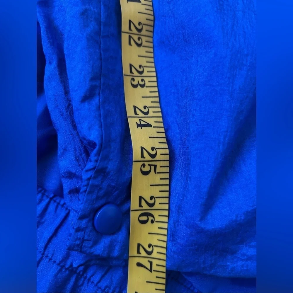 5/$25 Coat Collectibles vibrant blue vintage women’s spring nylon jacket size 2X - Picture 6 of 7